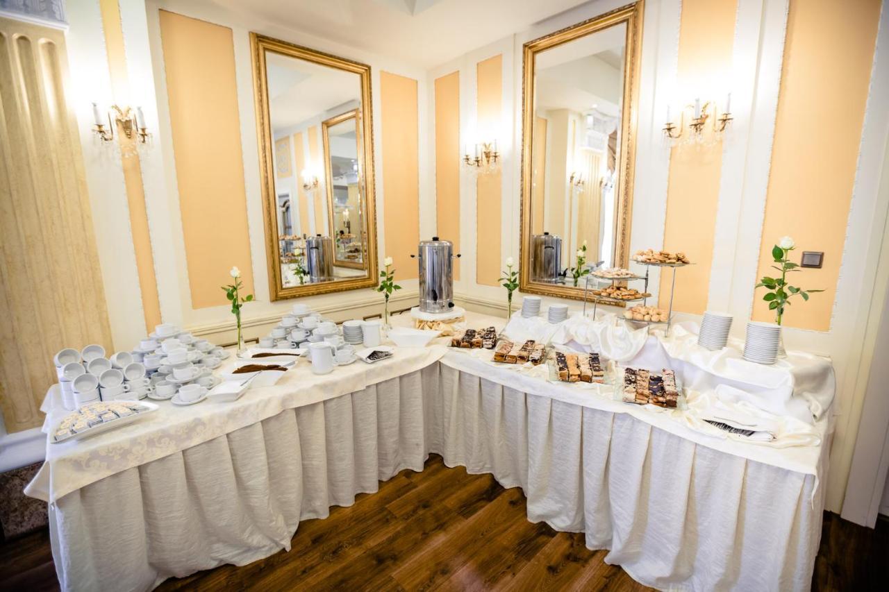 Hotel Gloria 3*